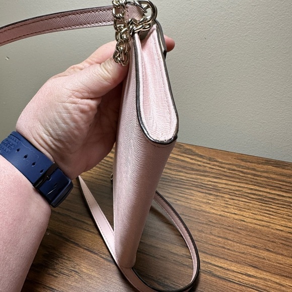 EUC very clean Kate Spade New York Cedar Street Crossbody - Picture 4 of 6